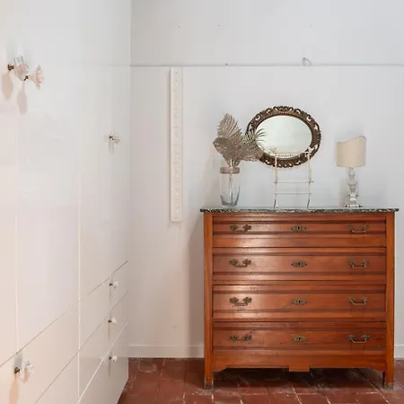 Charming House Con Giardino - 10' Da Cagliari E Poetto Διαμέρισμα